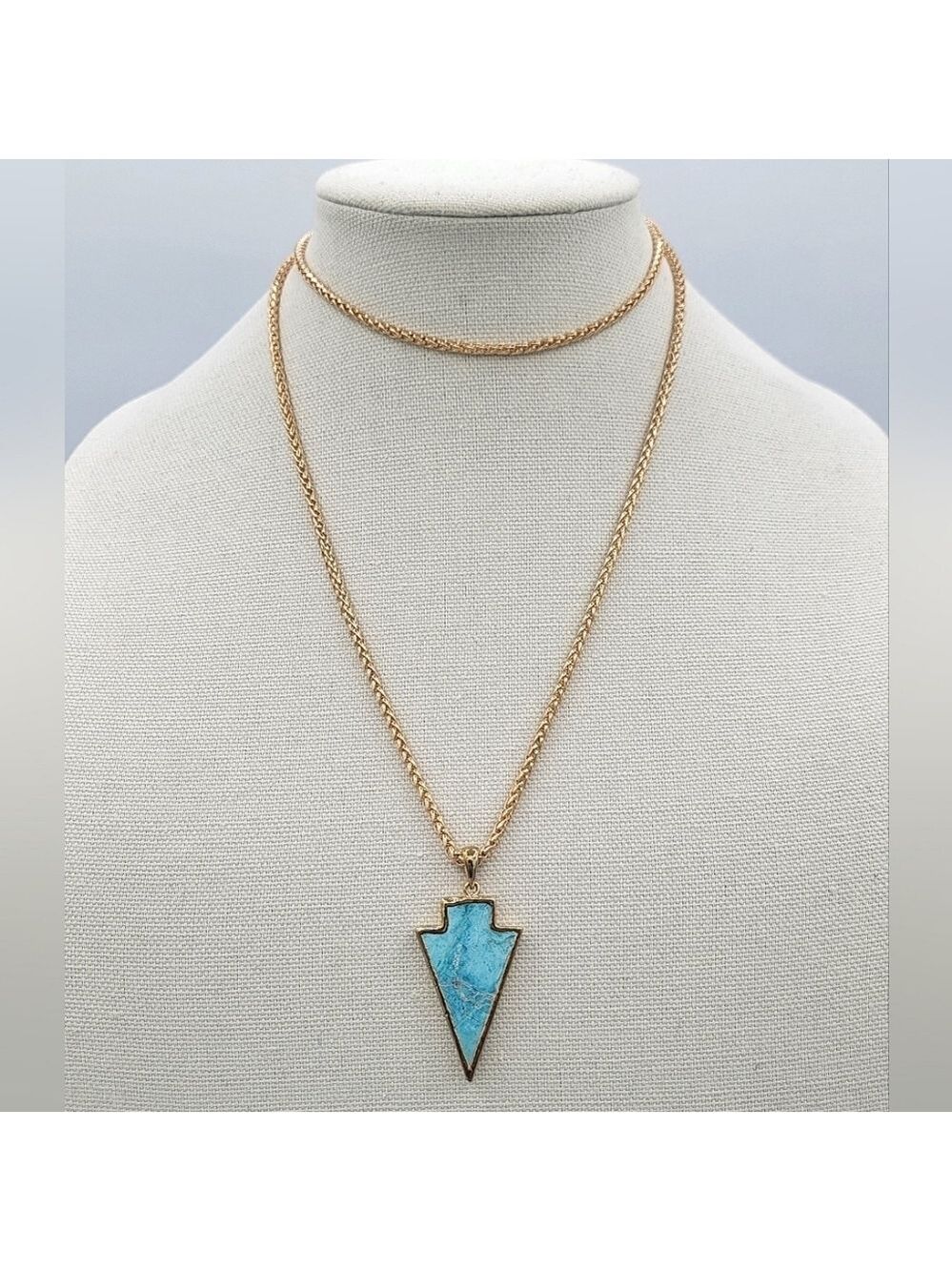 Turquoise Pendant Necklace Gold Tone #2278